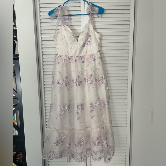 Lulu’s Distinctly Sweet White Floral Embroidered Tie-Strap Midi Dress. - Picture 4 of 7